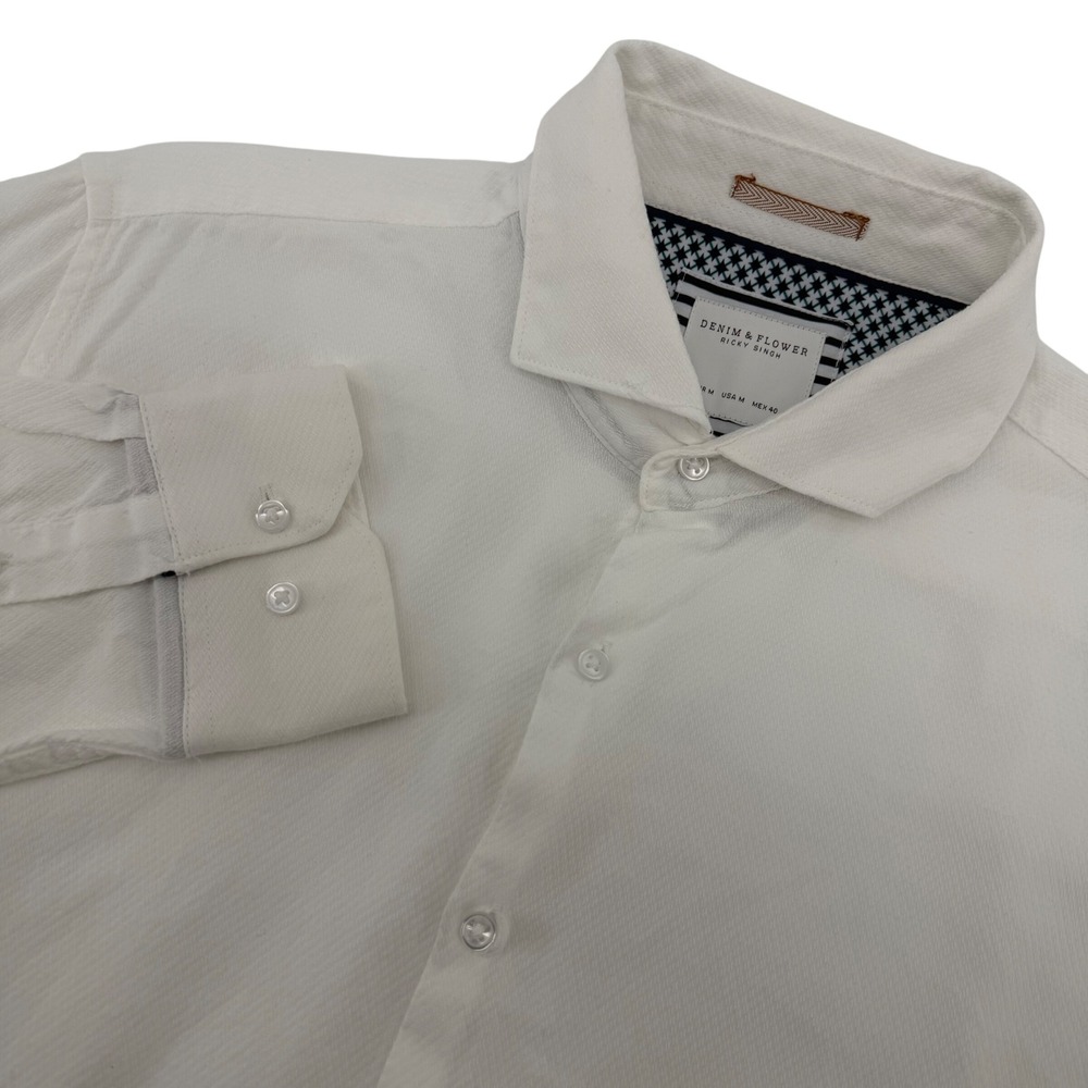 Denim & Flower Button Up Shirt Mens Medium White Textured Cotton Long Sleeve